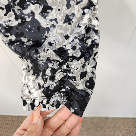 Calvin Klein Performance Activewear Black Mid Rise Capri Cropped Leggings Yoga - Picture 5 of 10